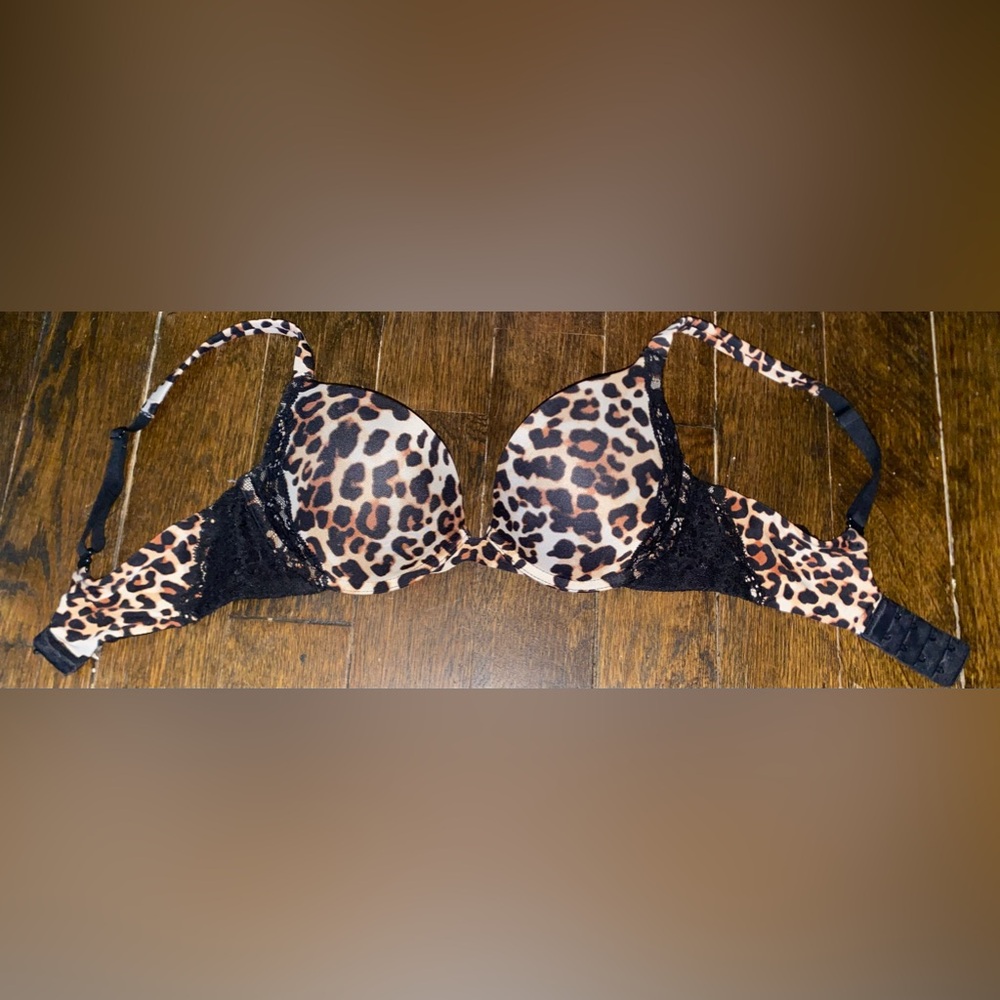 ❌SOLD ON MERCARI❌ SECRET TREASURES leopard lace push-up bra 34C!
